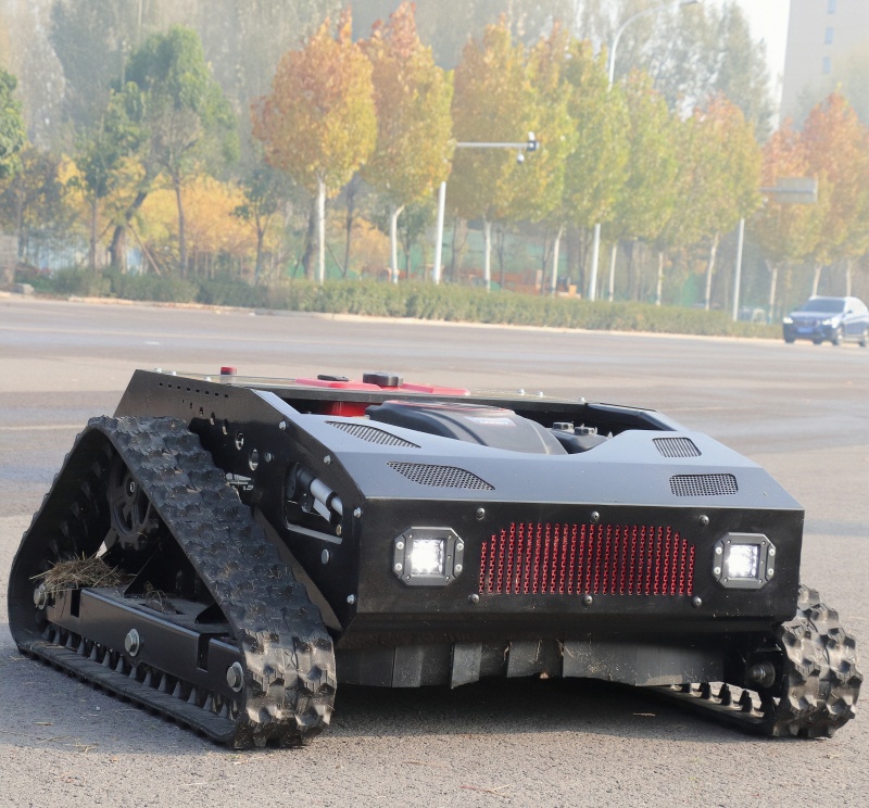 800 Wheeled Remote-Controlled Lawn Mower - Image 5